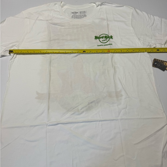Hard Rock Cafe Santo Domingo White Tee with Guitar Graphic - Picture 4 of 8
